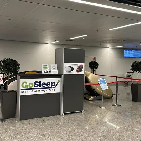 Capsule hotel Sleeping Pods Gosleep - Inside Of Chopin Airport, Non Schengen Restricted Zone After Passport Control, Near Gate 2n *