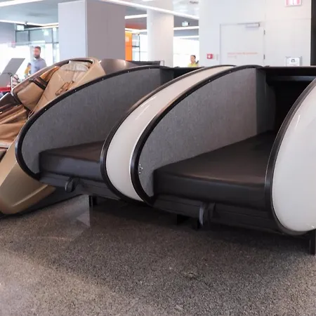 Sleeping Pods Gosleep - Inside Of Chopin Airport, Non Schengen Restricted Zone After Passport Control, Near Gate 2n Hôtel capsule Varsovie